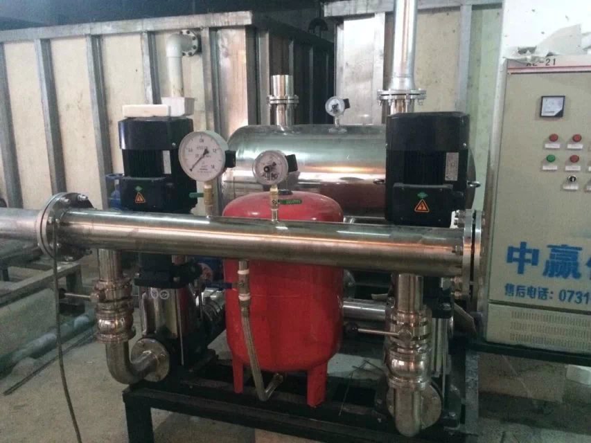 江西雄鷹房地產(chǎn)開發(fā)有限公司采購5.5KW、7.5KW兩用一備無負壓供水設備兩套